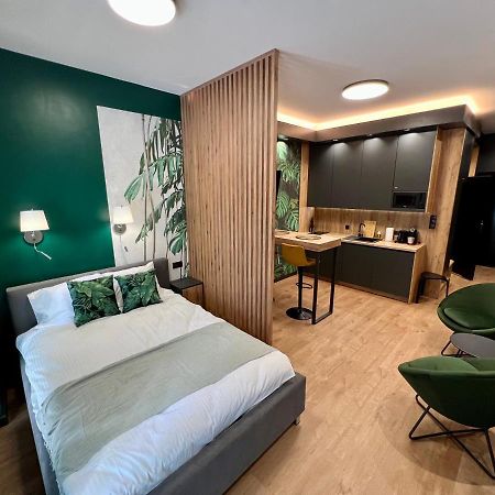 Apartament Spot Klonowa Кельце Екстер'єр фото