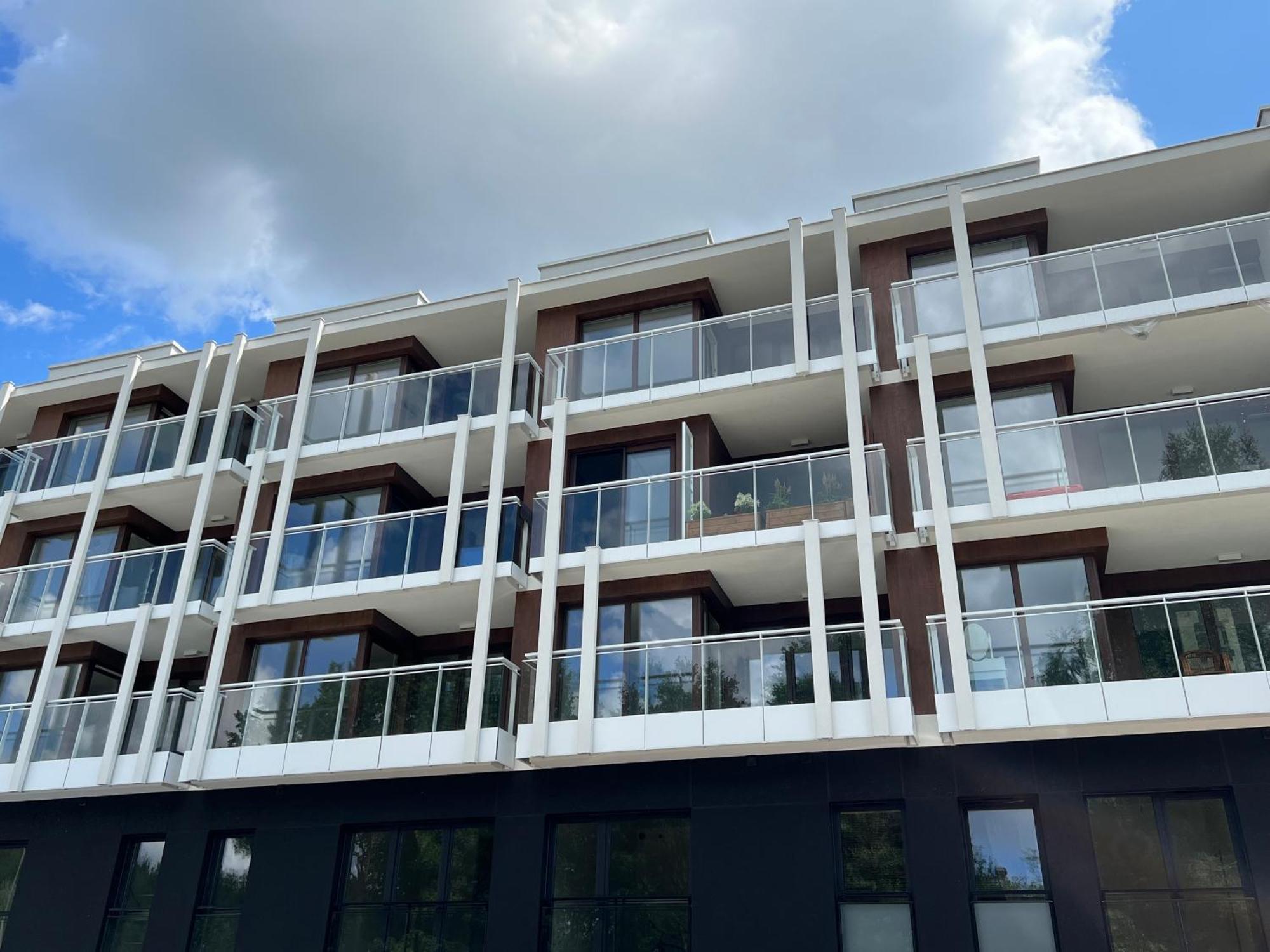 Apartament Spot Klonowa Кельце Екстер'єр фото