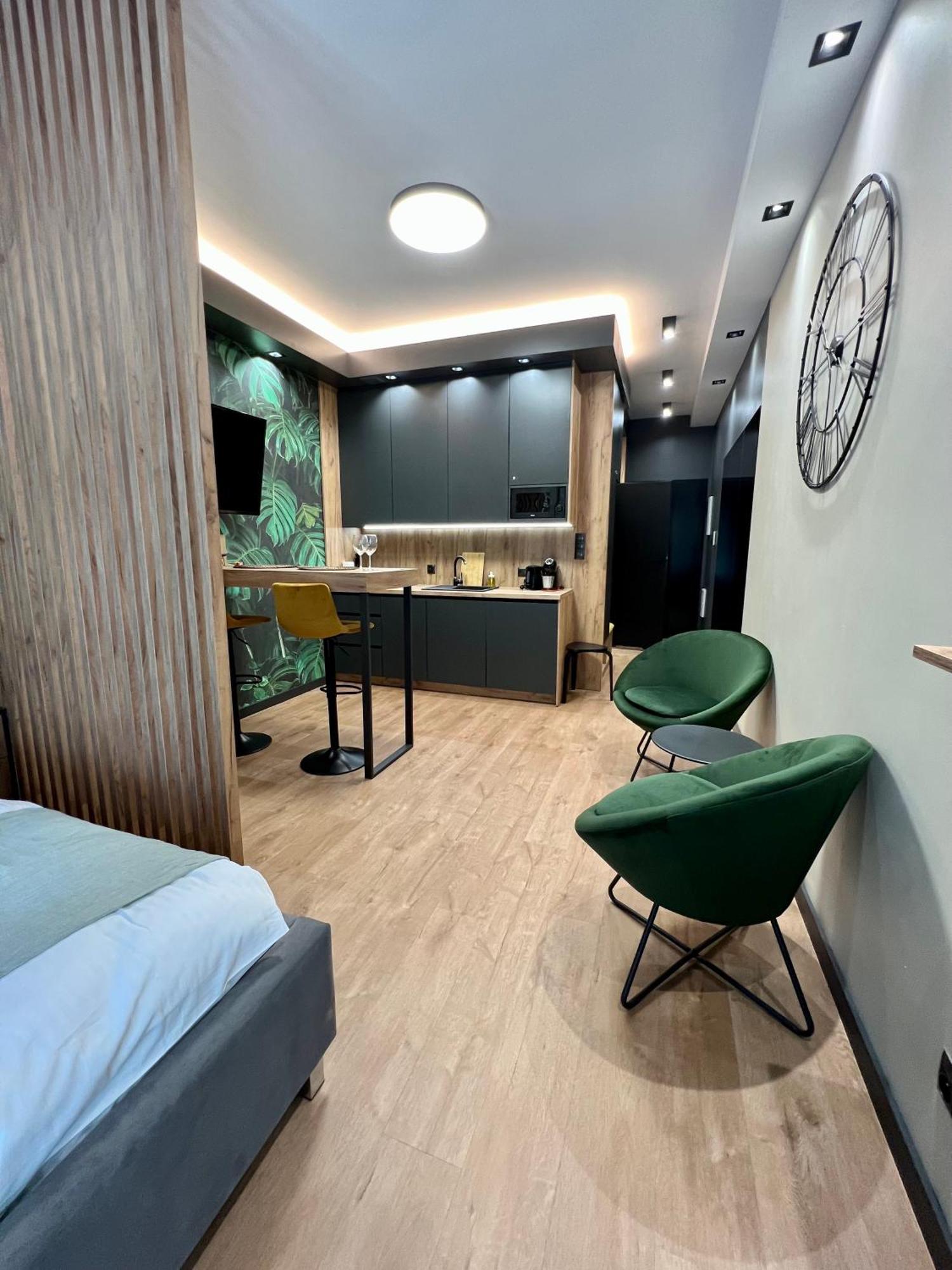 Apartament Spot Klonowa Кельце Екстер'єр фото